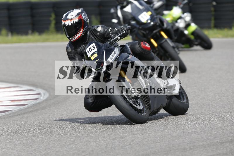 /53 16.09.2025 Track Day Domi Aegerter ADR/Gruppe gelb/103